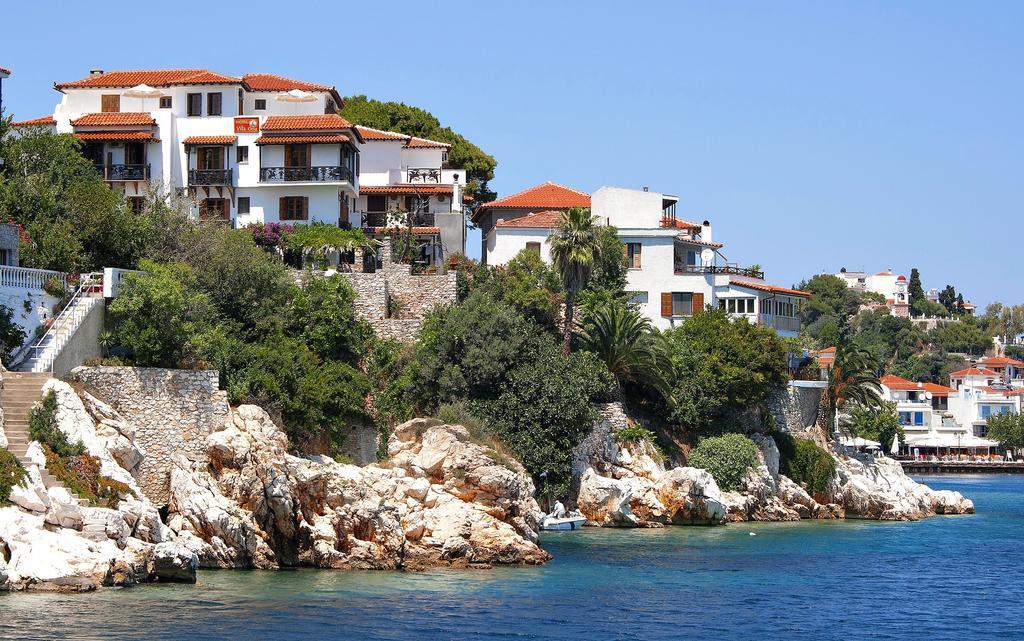 Cluborsa Chrysoula'S Guest House Skiathos Town Exterior photo