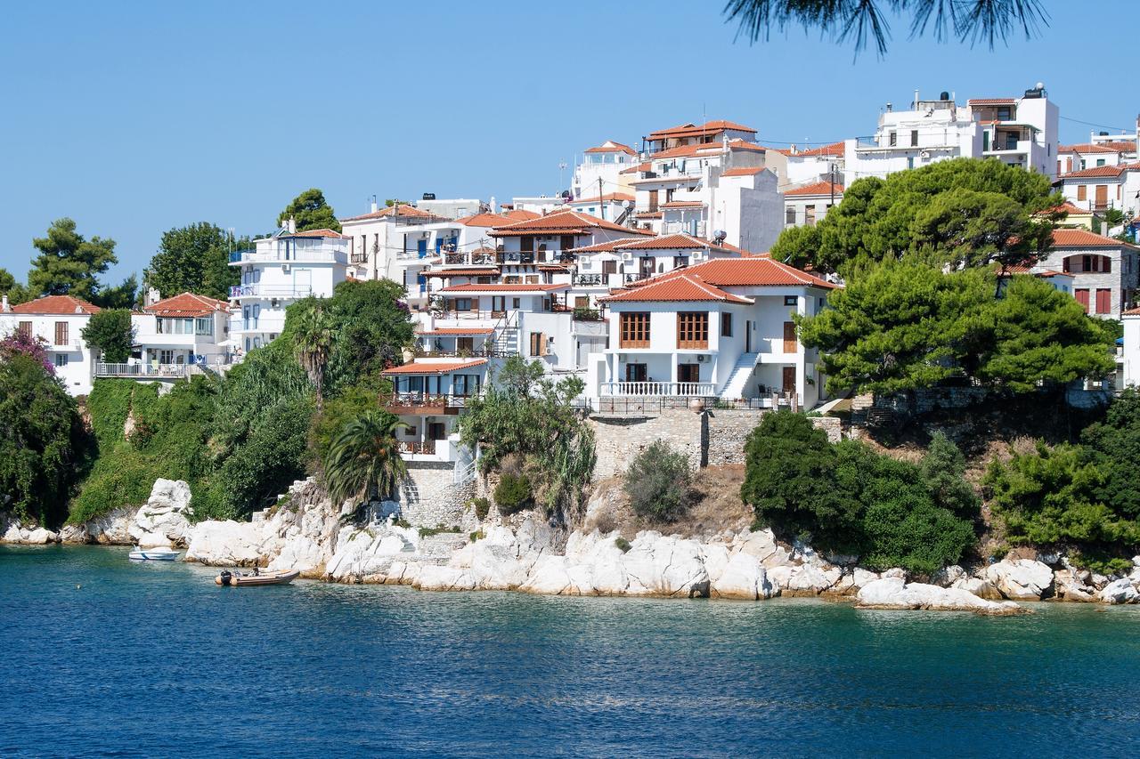 Cluborsa Chrysoula'S Guest House Skiathos Town Exterior photo