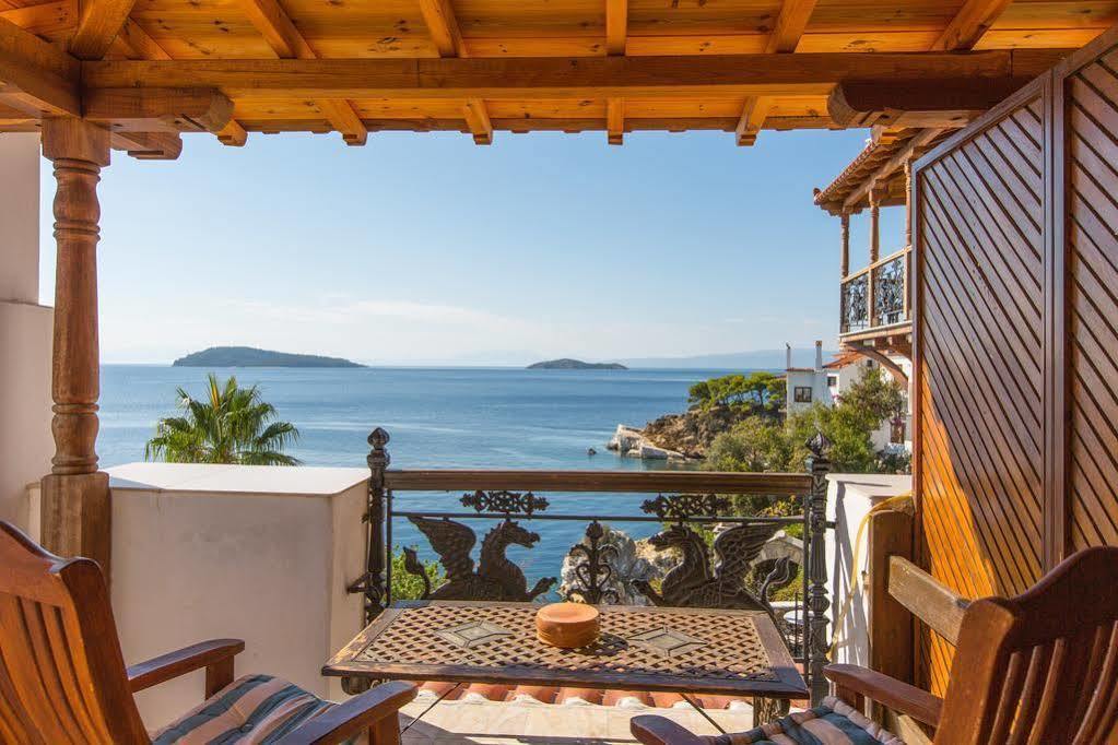 Cluborsa Chrysoula'S Guest House Skiathos Town Exterior photo
